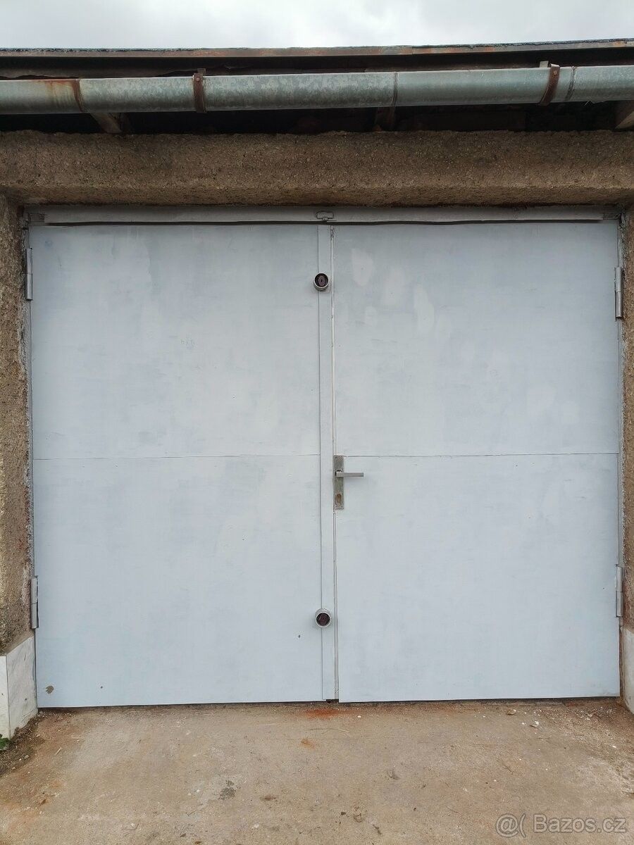 Garáže, Ostrava, 709 00