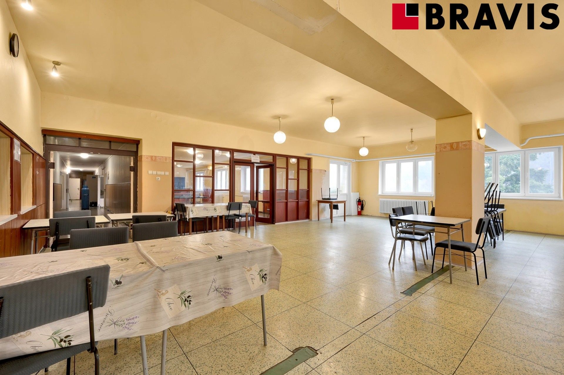Prodej ubytovací zařízení - Buchlovice, 1 800 m²