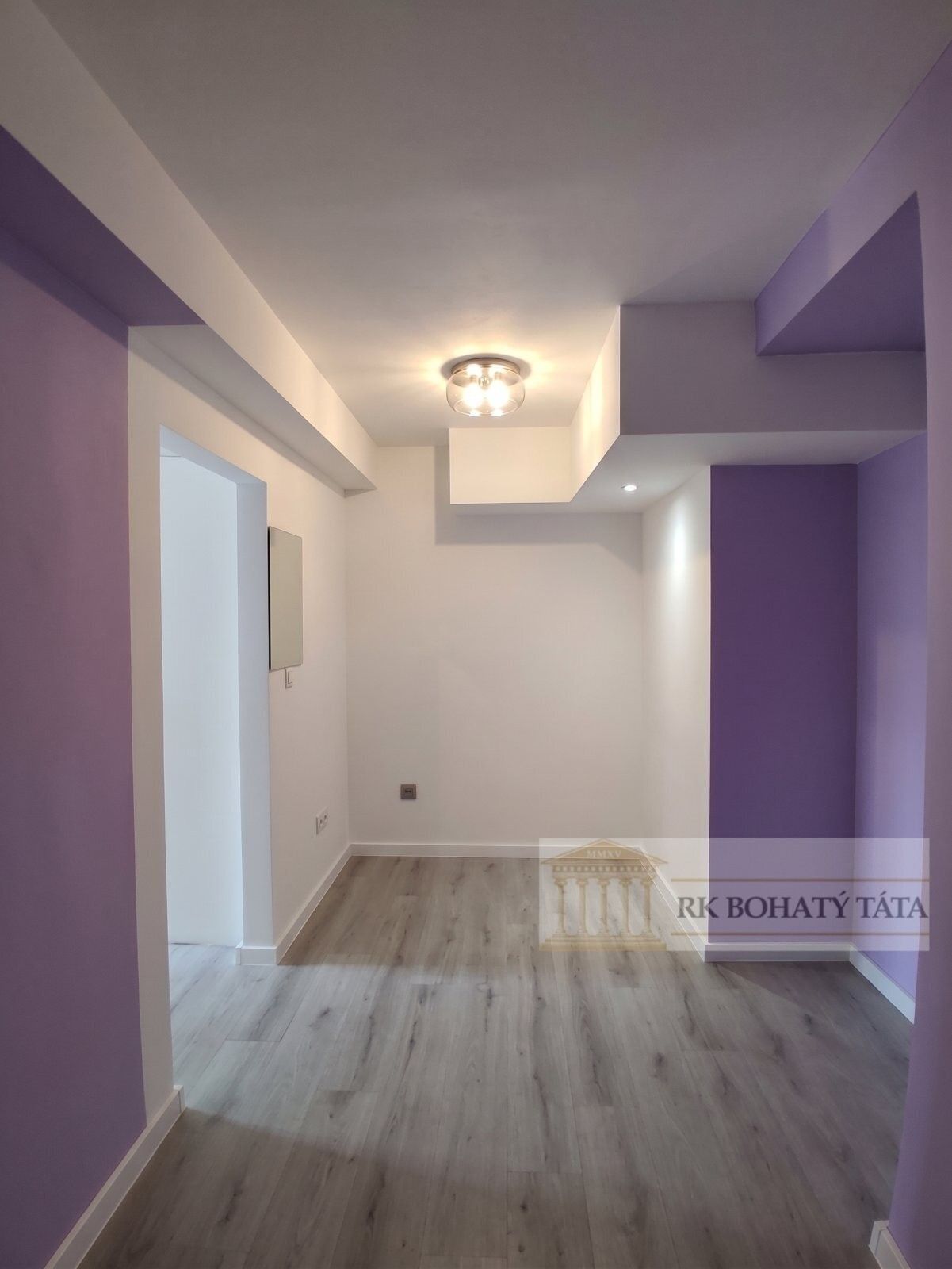 Sklad · 26 m² · Plynární, Praha - 4
