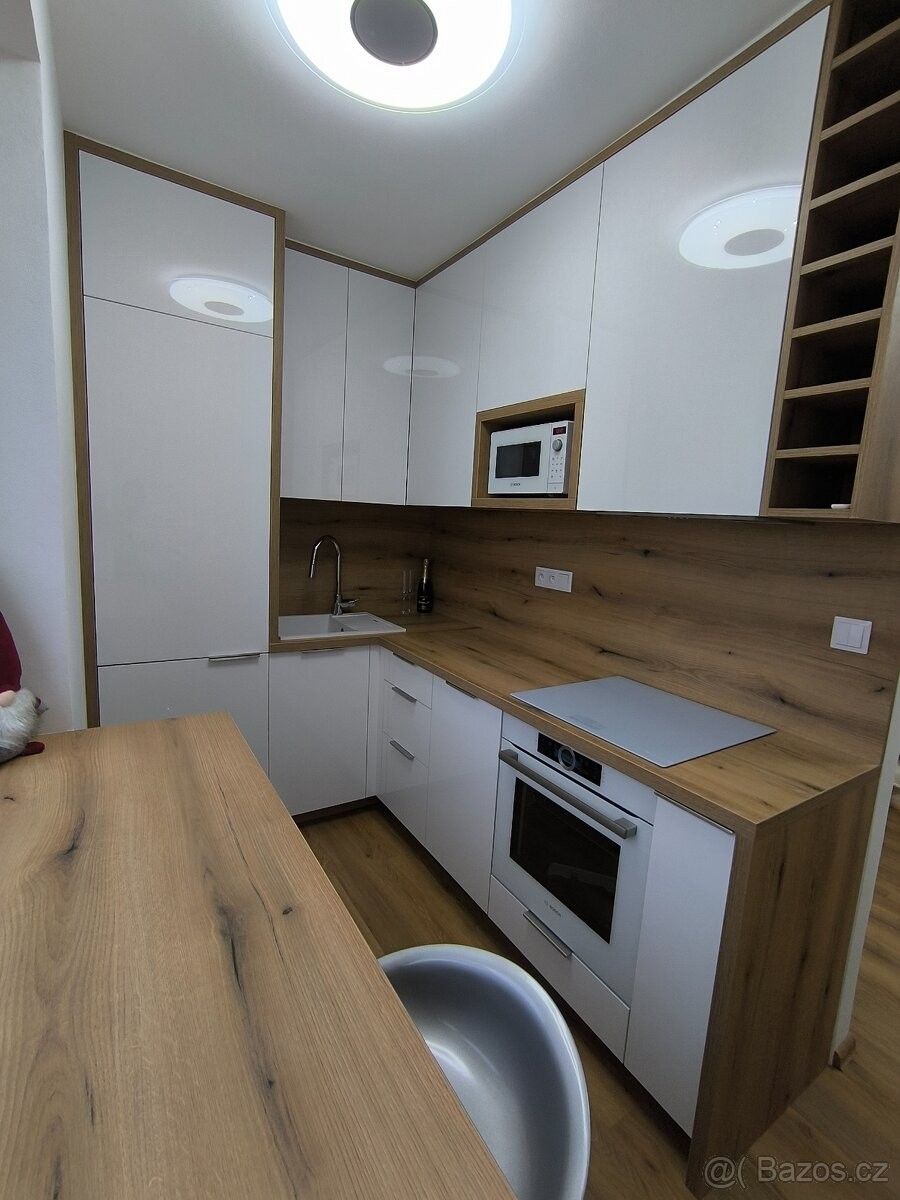 Byty, Karviná, 733 01