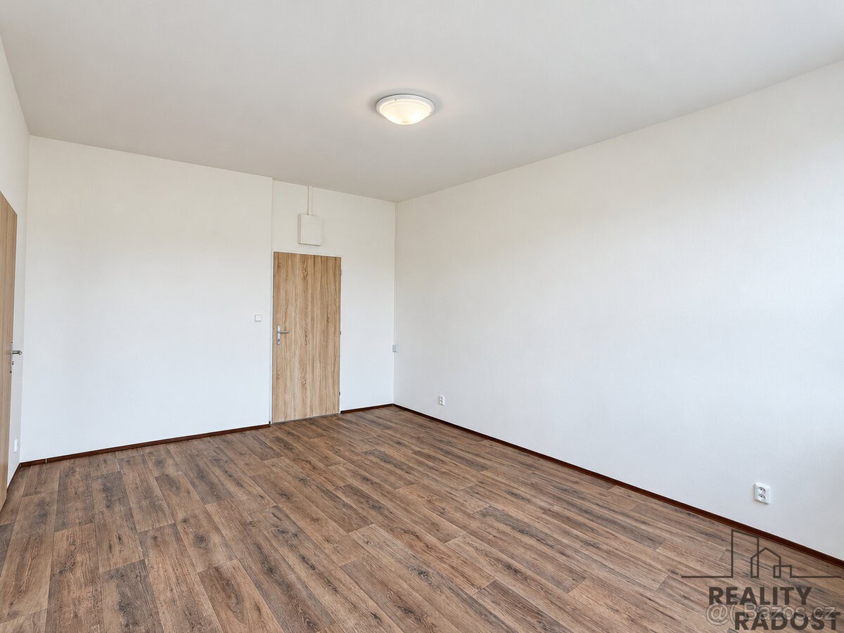 Pronájem byt 1+kk - Moravský Krumlov, 672 01, 30,8 m² - 5