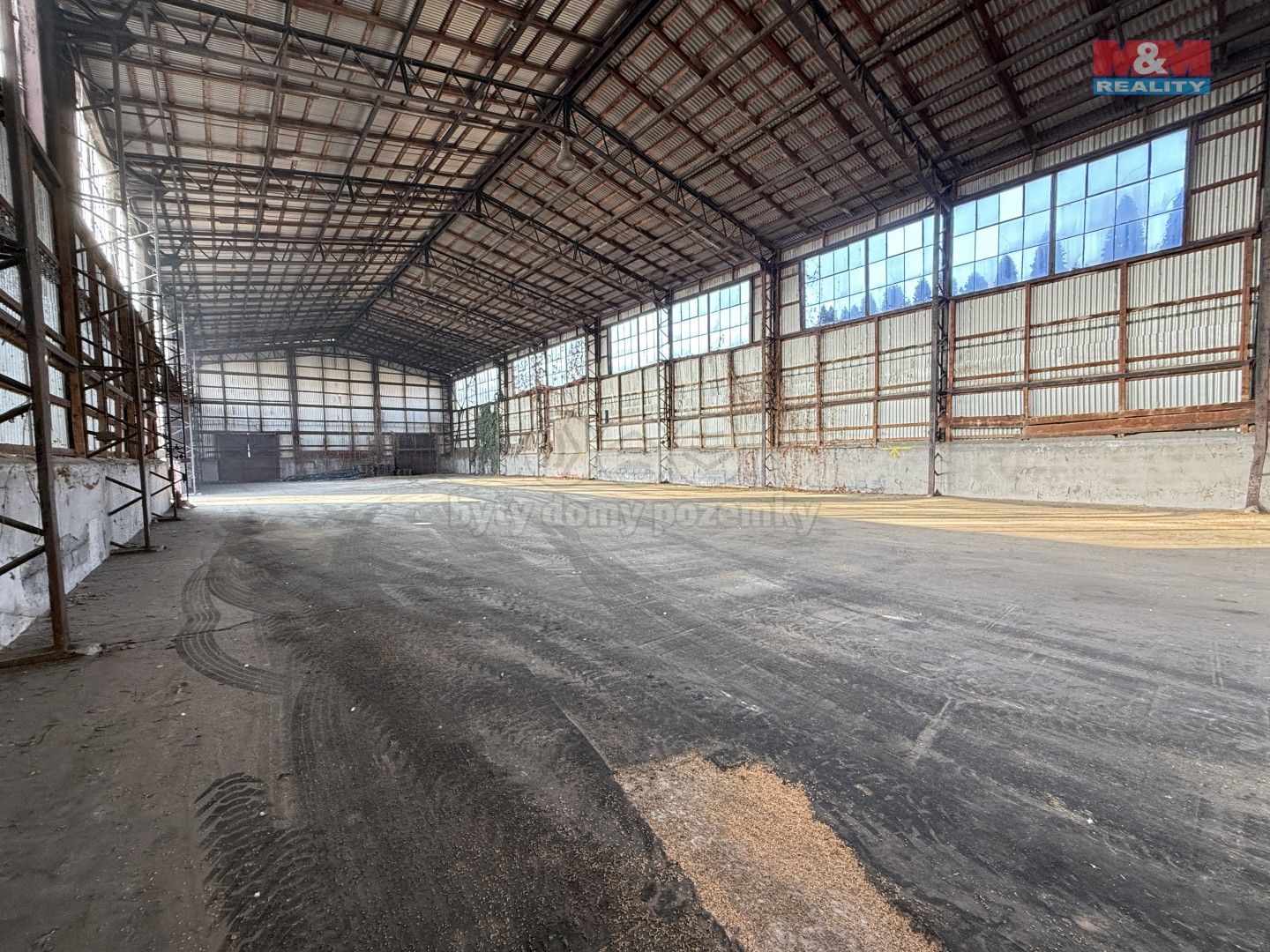 Sklady, Kostelec nad Orlicí, 1 100 m²