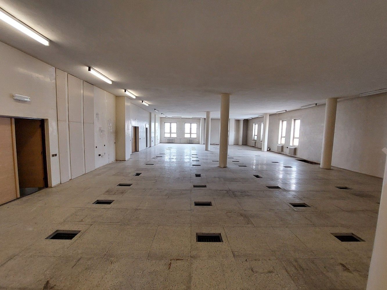Pronájem sklad - Holešov, okres Kroměříž, 270 m² - 5