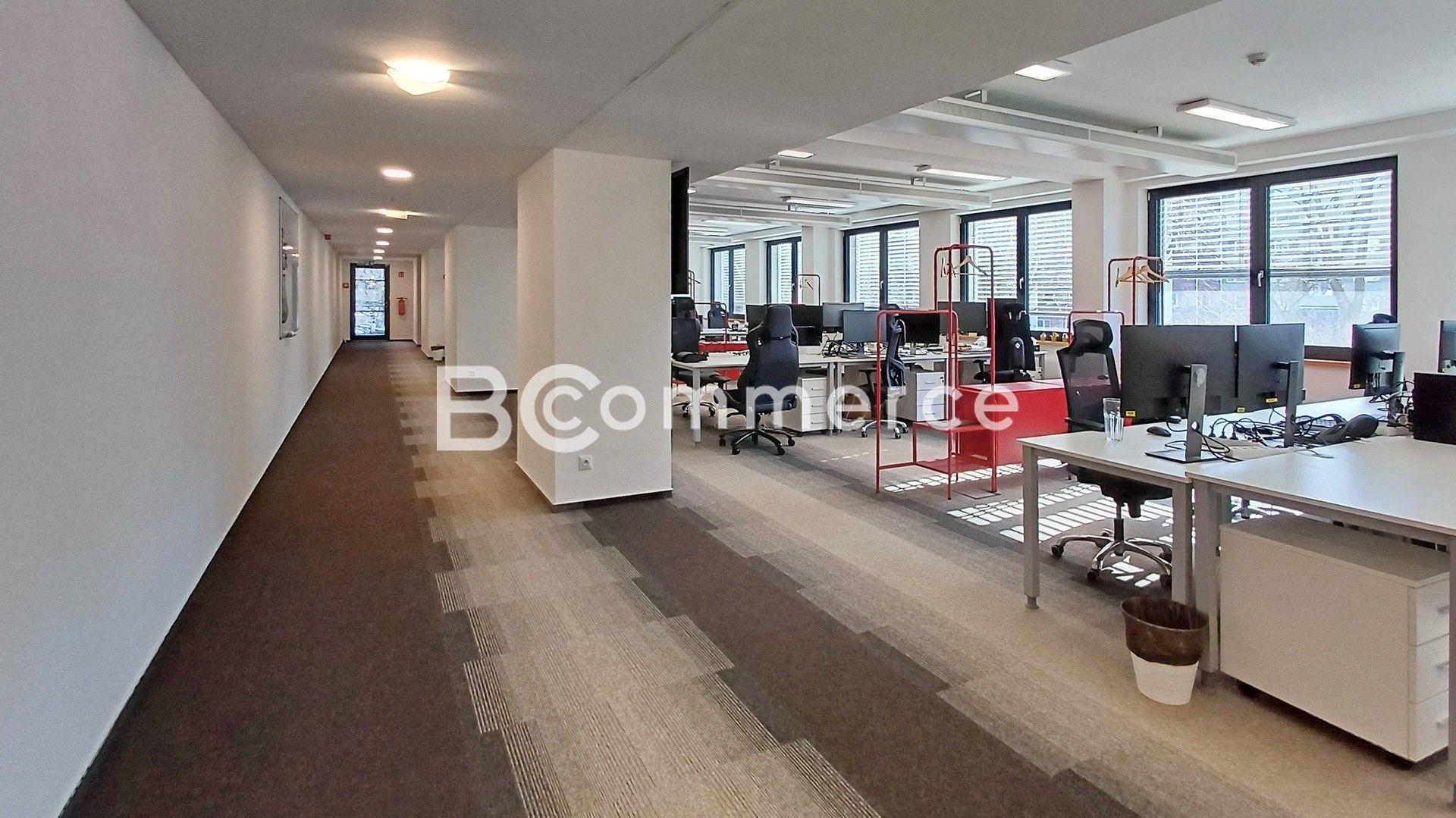 Pronájem kancelář - Komárov, Brno, 486 m²