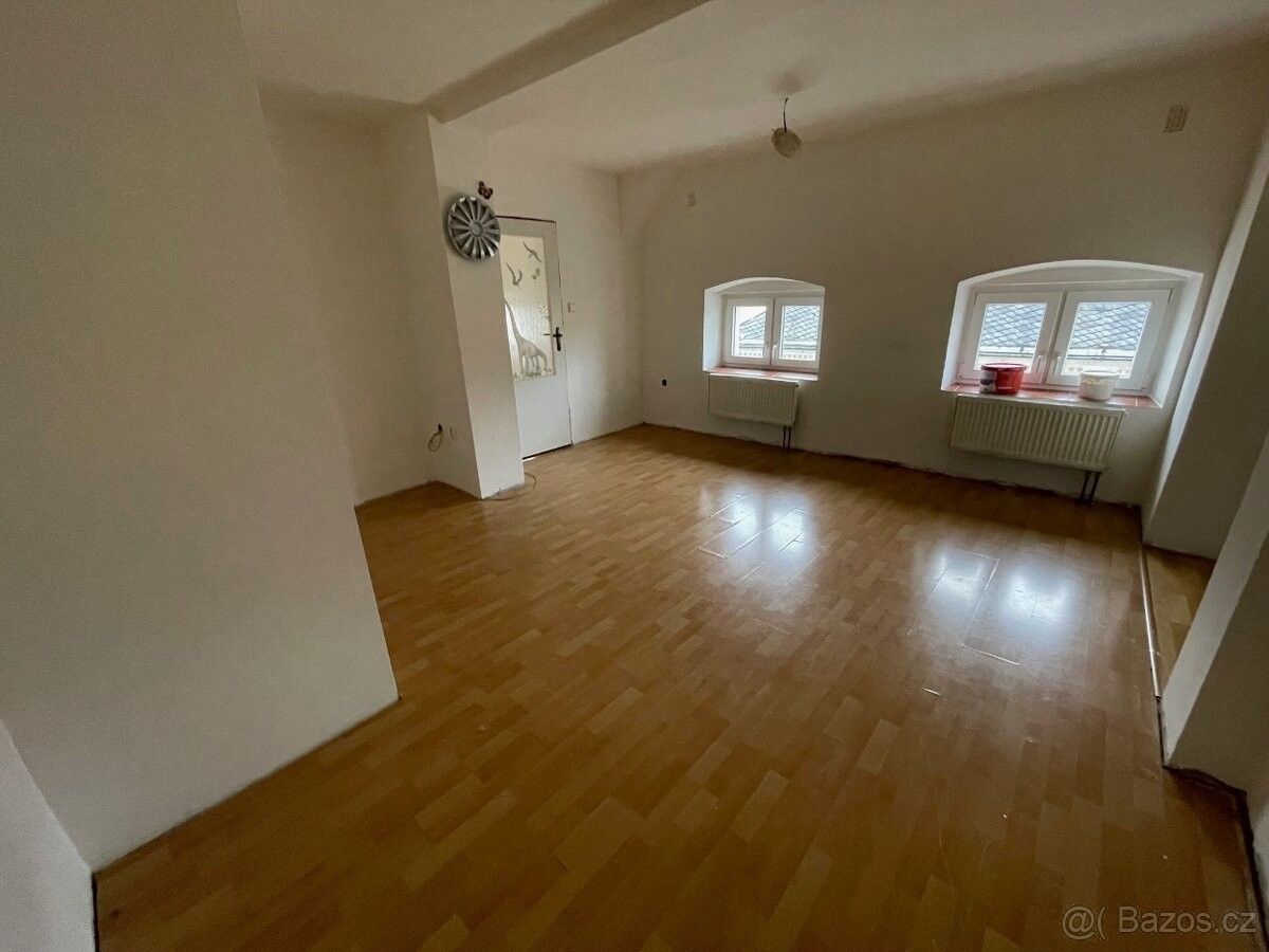 Byty, Šternberk, 785 01