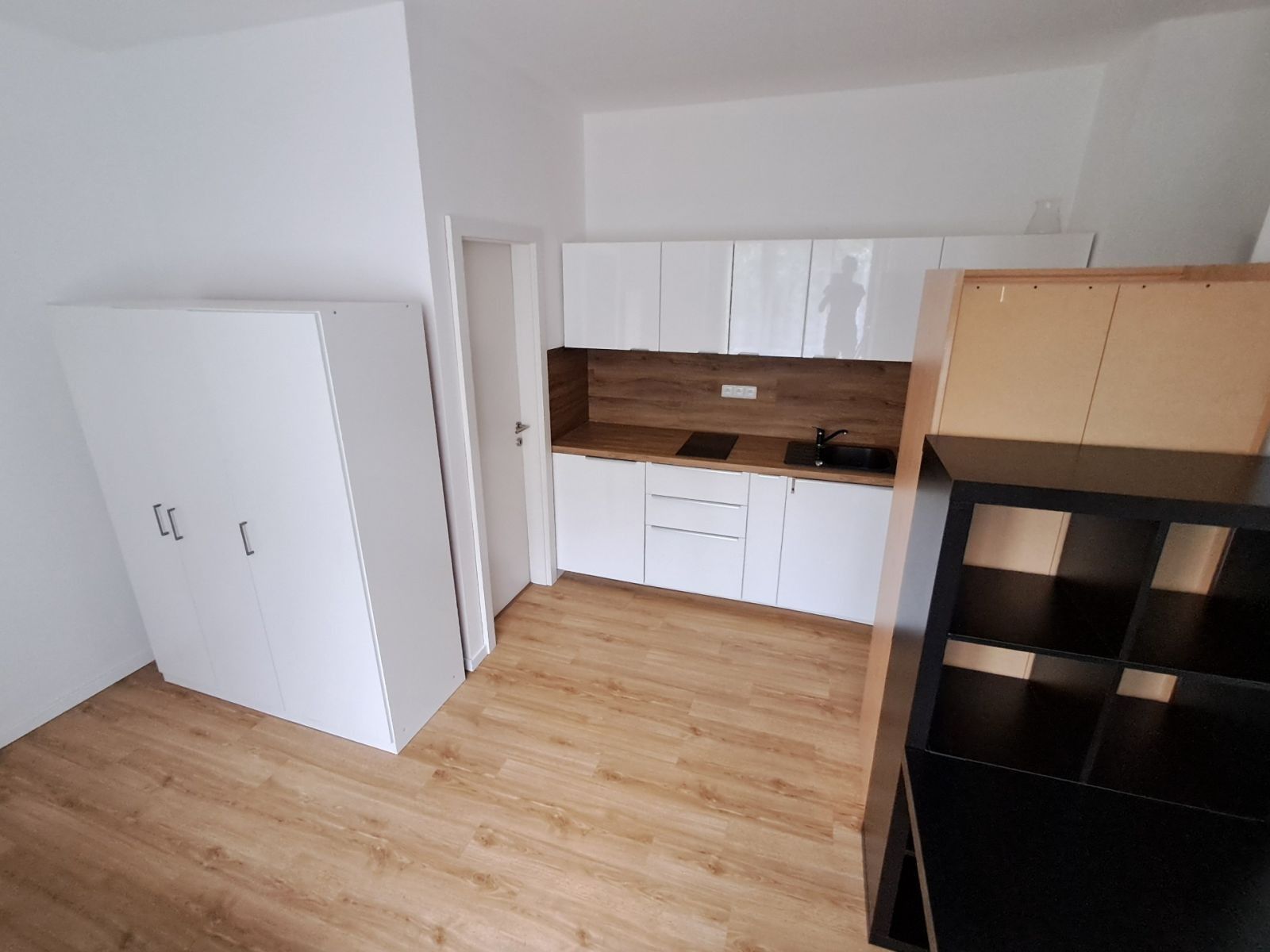 1+kk, Pod Kesnerkou, Praha - Smíchov, 22 m² - 2