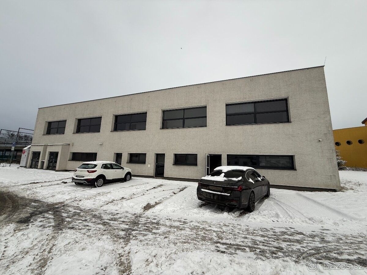 Kanceláře, Valašské Meziříčí, 757 01