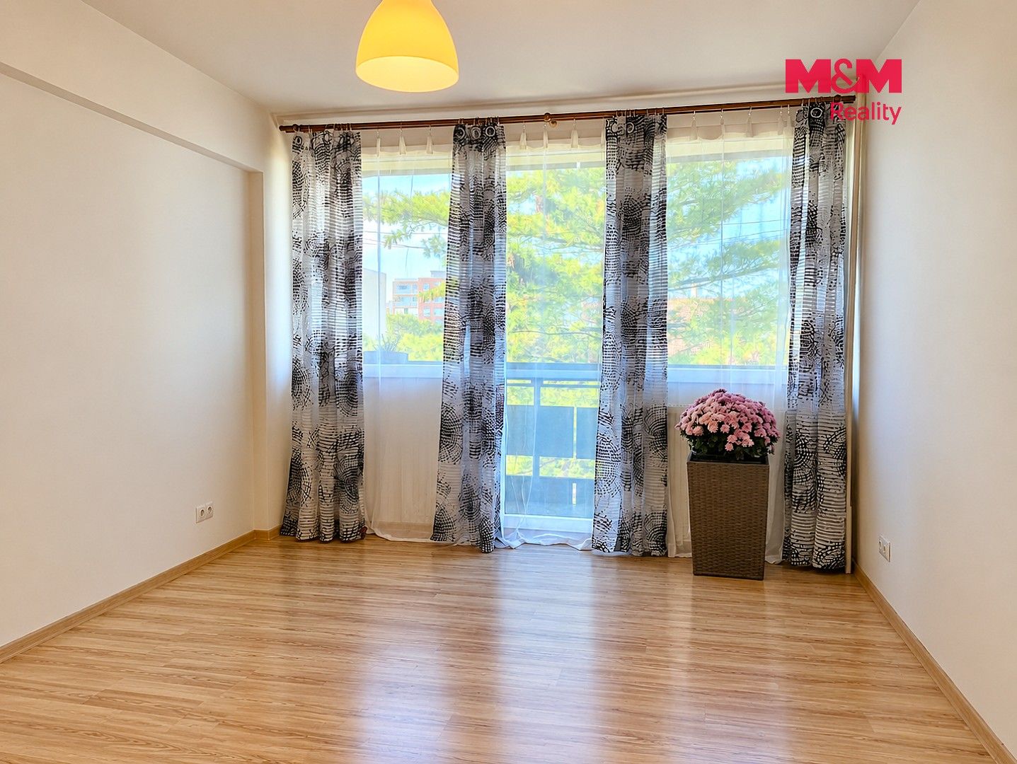 Pronájem byt 3+kk - náměstí 5. května, Čelákovice, 84 m² - 2