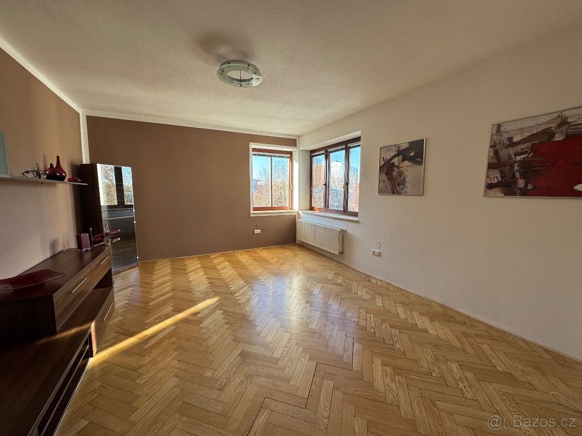 Byty, Olomouc, 779 00