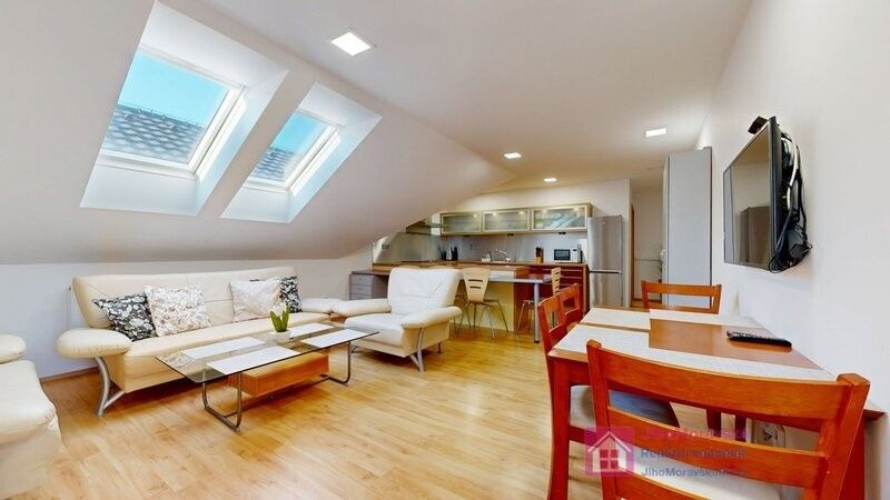 Byty, Březí u Mikulova, 691 81