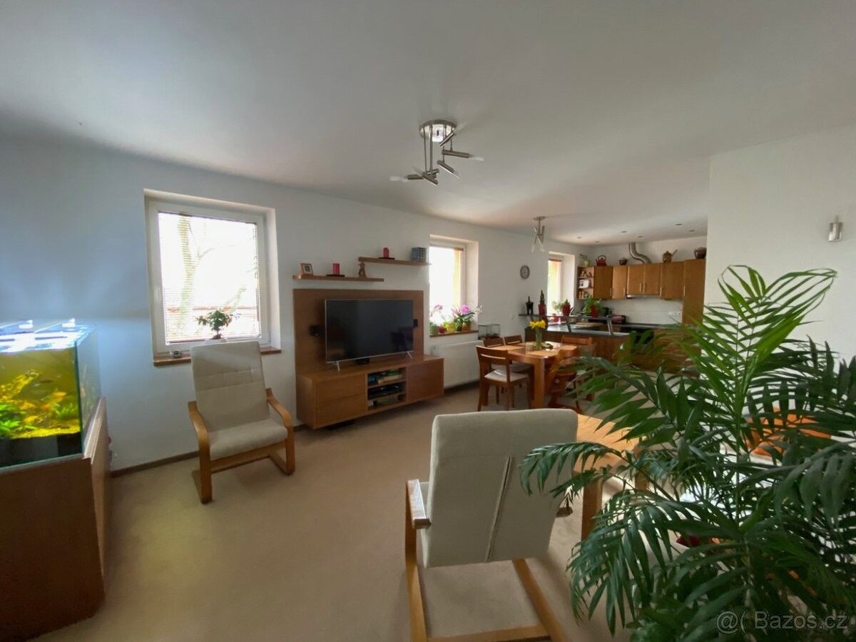 Pronájem byt - Milovice nad Labem, 289 24