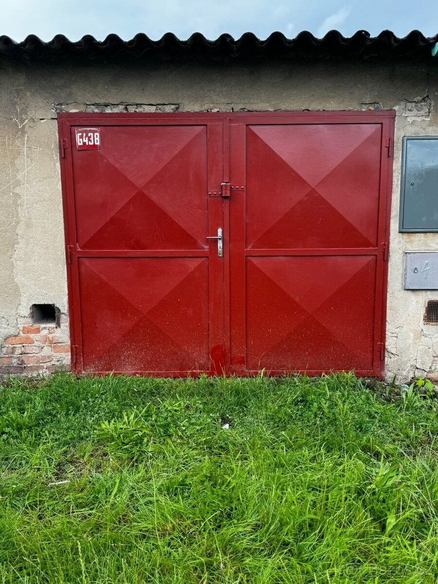 Garáže, Lovosice, 410 02 - 1