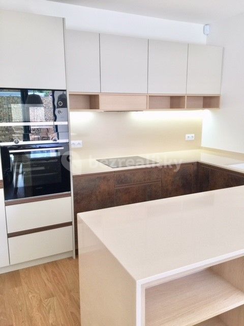 Prodej byt 2+kk - Nad Ostrovem, Praha - Podolí, 83 m² - 2