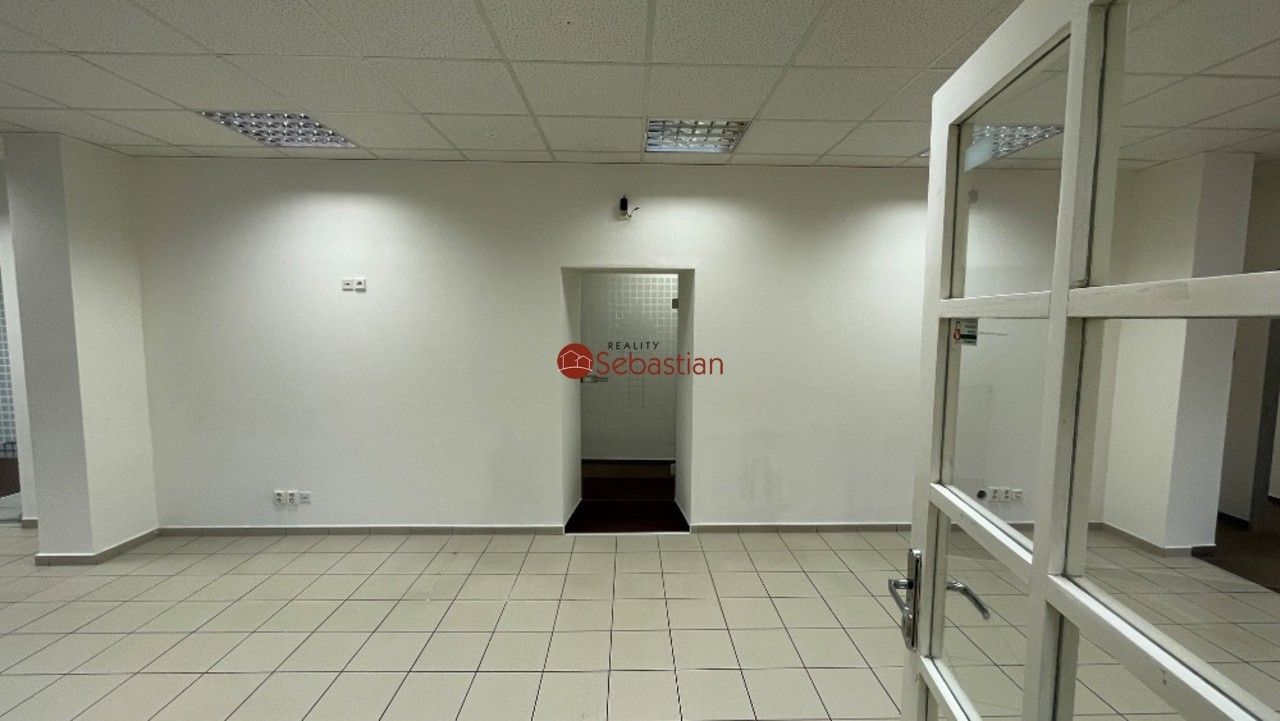 Pronájem kancelář - Jiráskova, Litvínov, 184 m²