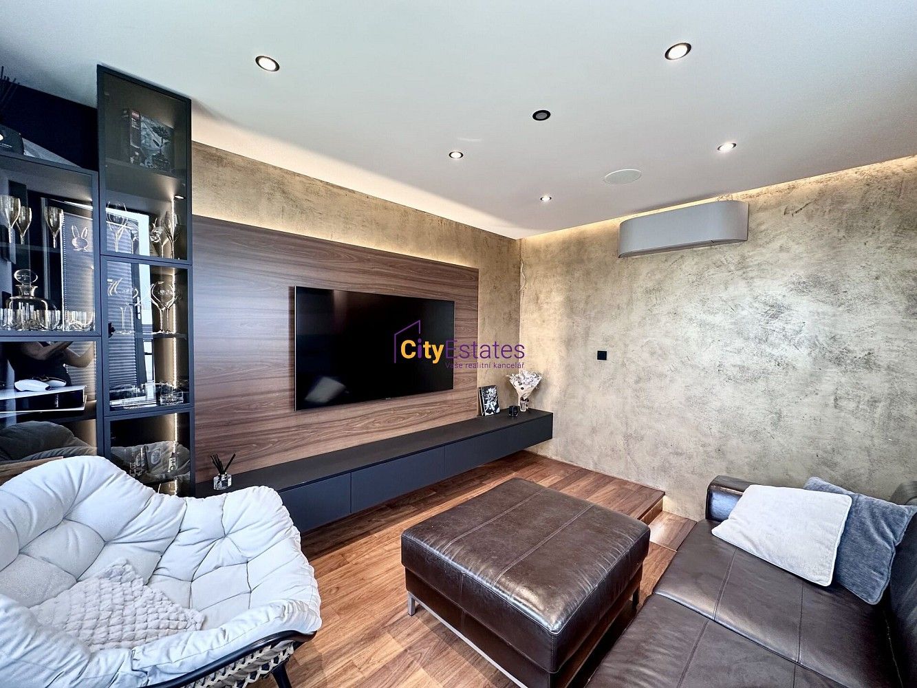 Byt 2+1 · 110 m² · Praha - Žižkov, okres Praha 3, Hlavní město Praha - 4