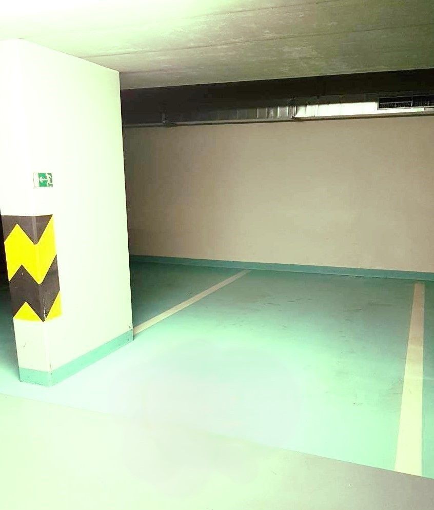 Garáž · 17 m² · Kakosova, Praha - Řeporyje - 3