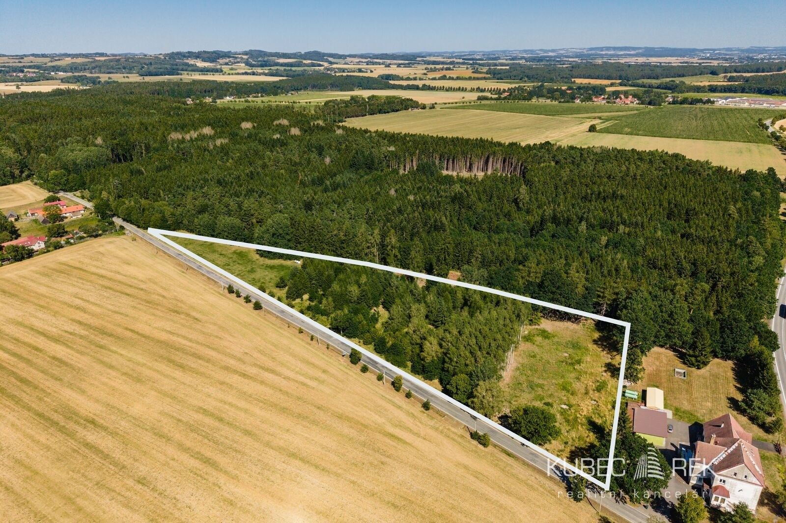 Pozemky pro bydlení, Opařany, 19 582 m² - 1