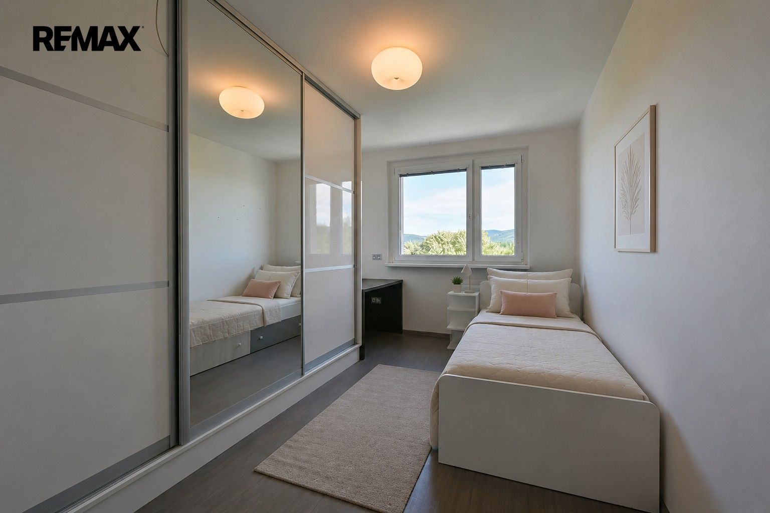 Pronájem byt 4+1 - Sametová 718, Liberec VI-Rochlice, 86 m² - 5