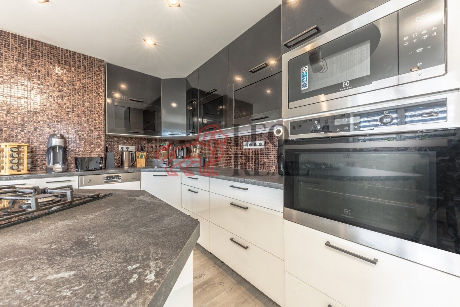 Prodej rodinný dům - Čistá, 205 m²