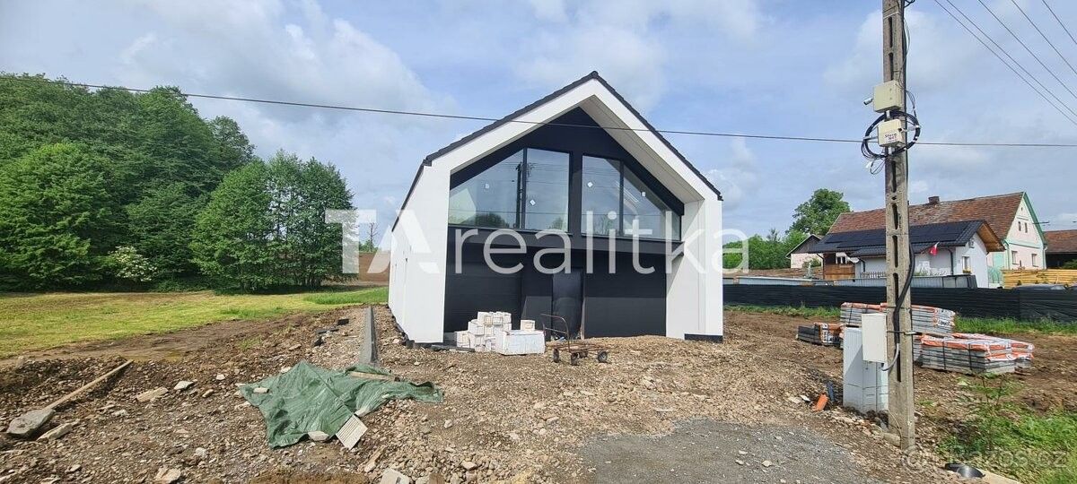 Prodej dům - Karviná, 734 01, 166 m²