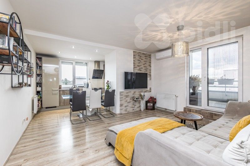 Prodej byt 4+kk - U Hostavického potoka 740, Praha, 91 m²