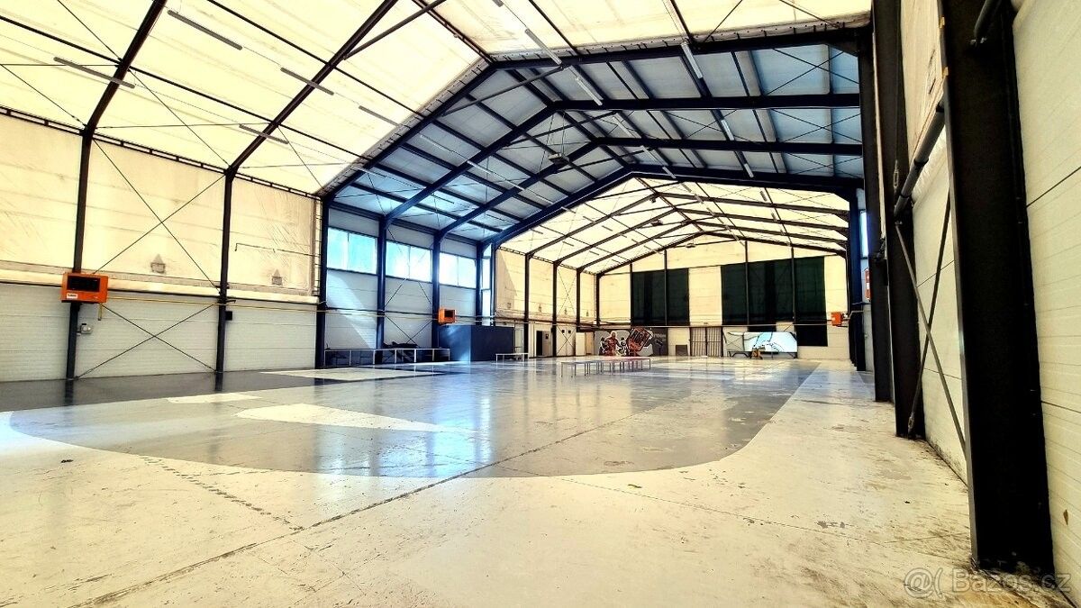 Pronájem sklad - Ostrava, 702 00