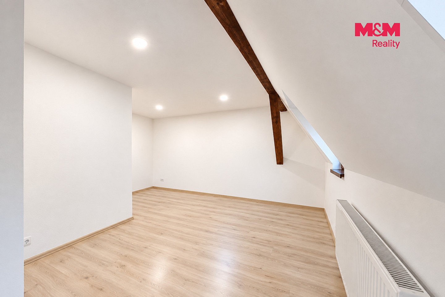 Pronájem byt 3+kk - náměstí Svobody, Šternberk, okres Olomouc, 75 m² - 5