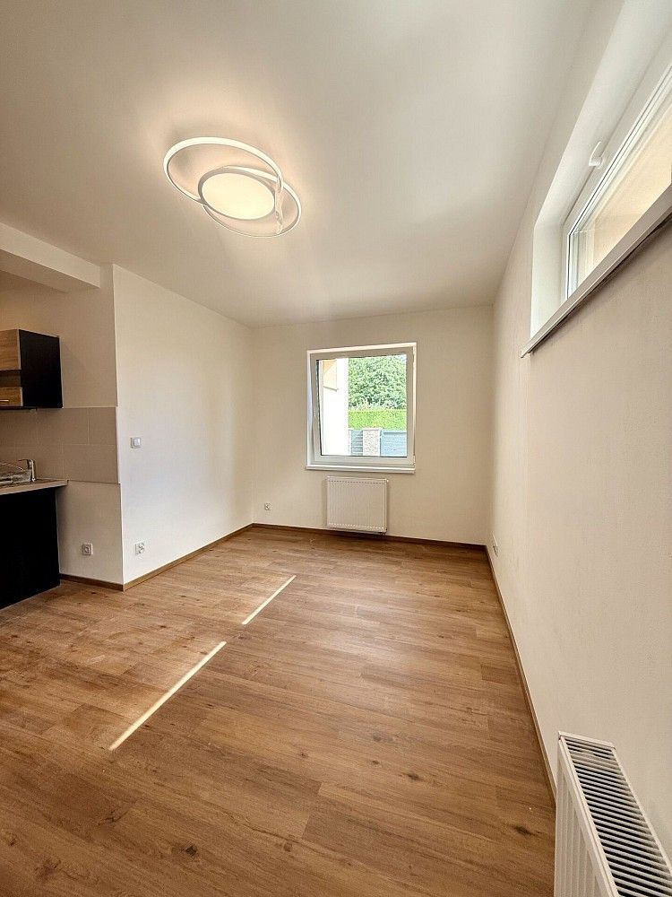 3+kk, Praha - Horní Měcholupy, okres Praha 15, Hlavní město Praha, 52 m² - 2
