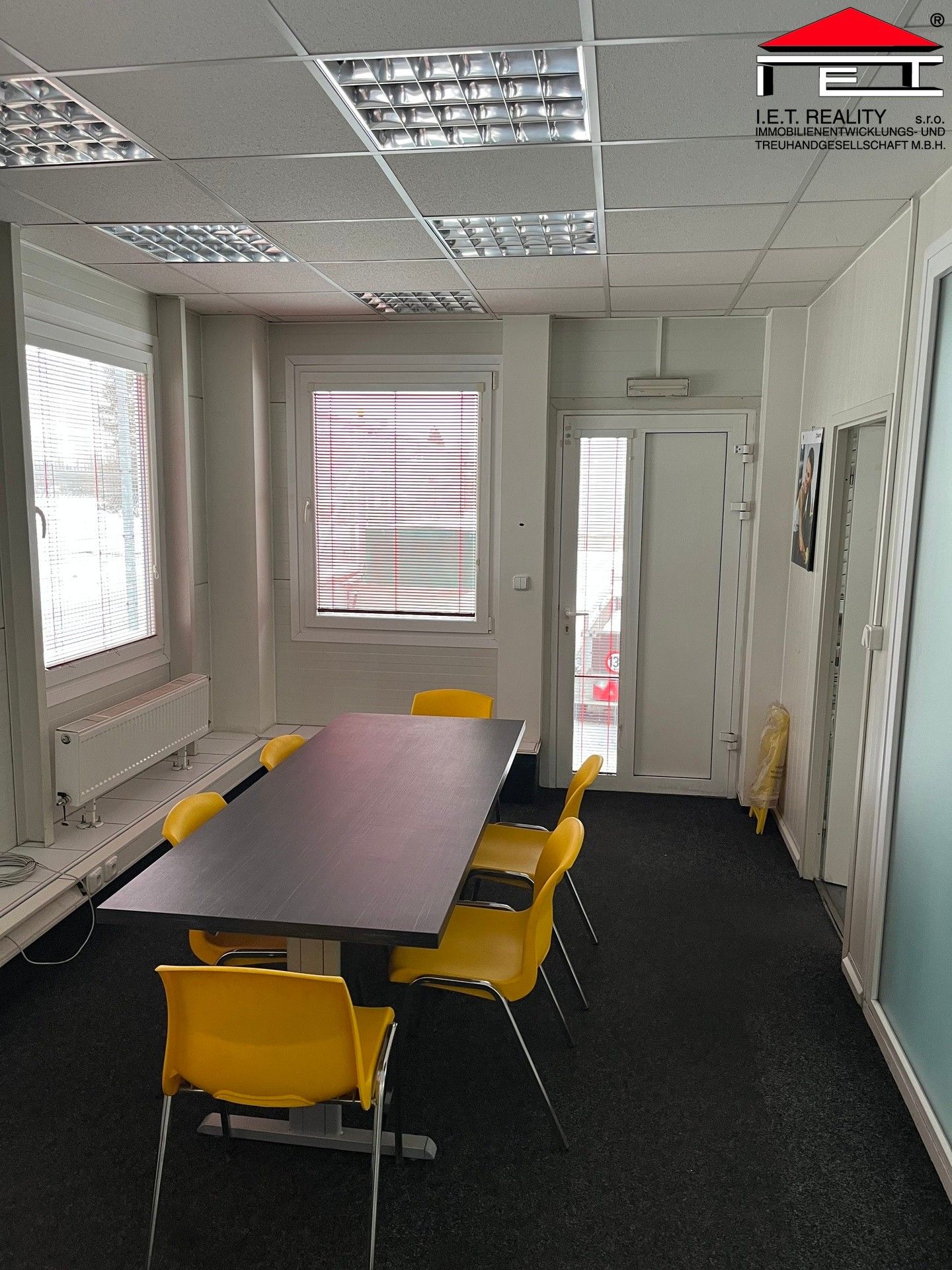 Obchodní prostory · 1 073 m² · Františka a Anny Ryšových, Ostrava - 4