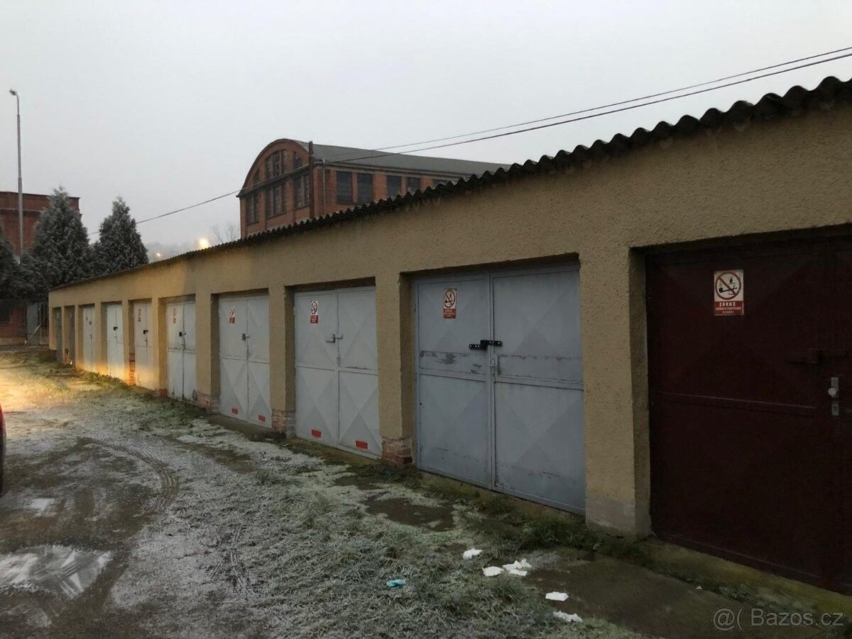 Garáže, Ústí nad Labem, 400 01