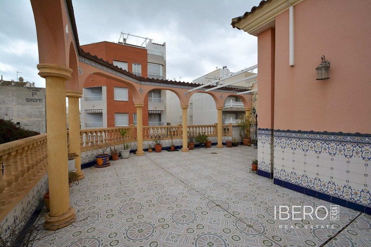 Rodinný dům · 349 m² · Guardamar del Segura, ES - 2