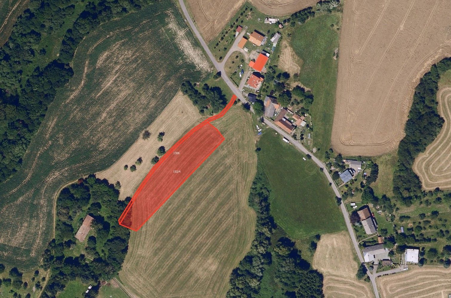 Louka, 4 326 m²
