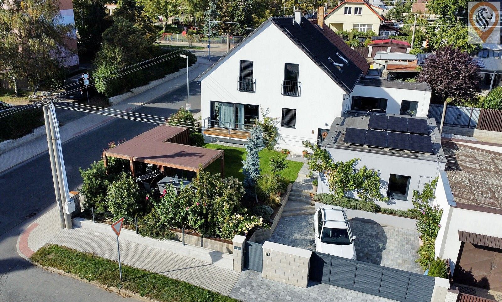 Rodinné domy, Petra Hrubého, Slaný, okres Kladno, 203 m² - 2