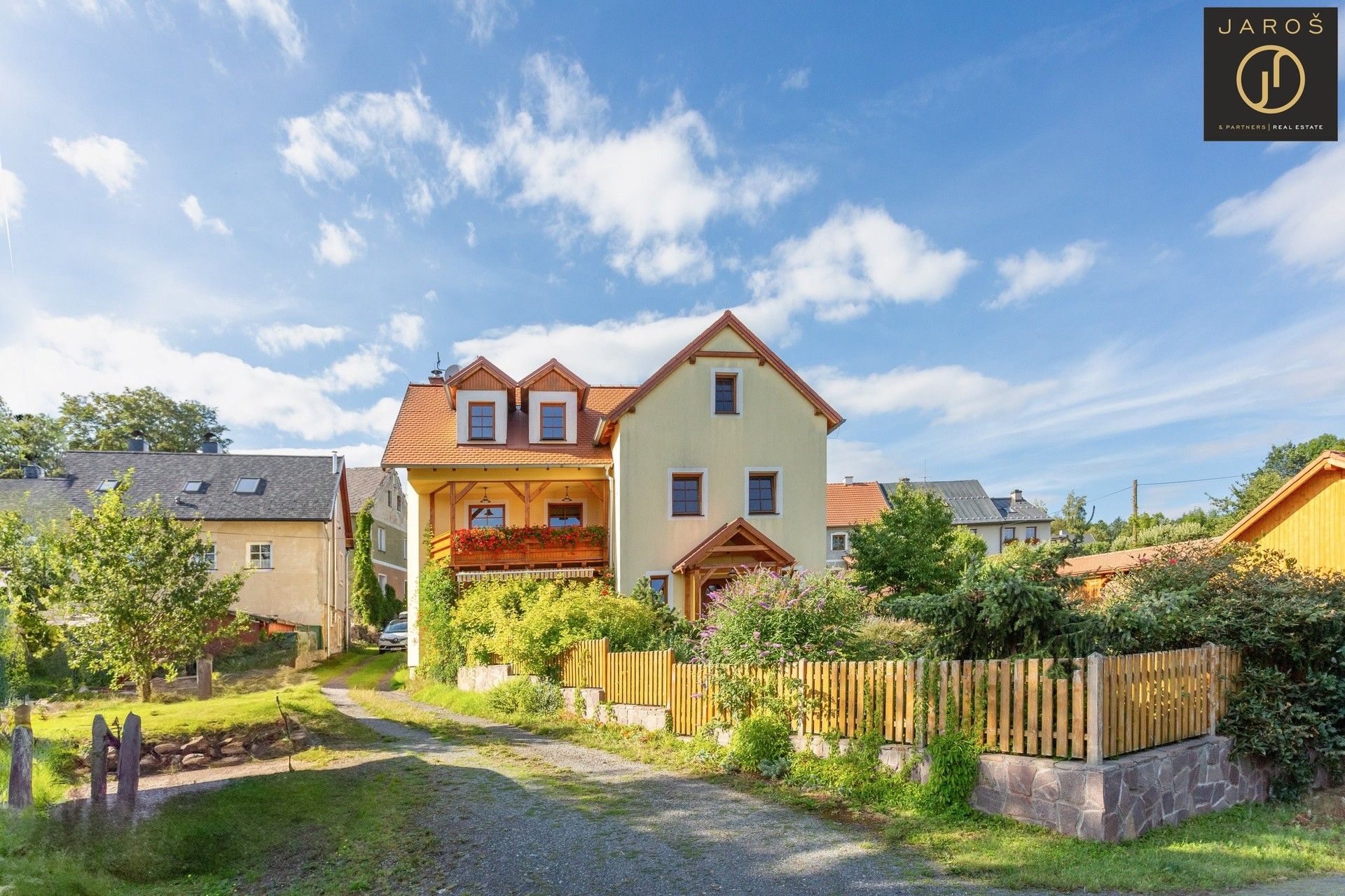 Rodinné domy, Nová, Kyselka, 240 m²