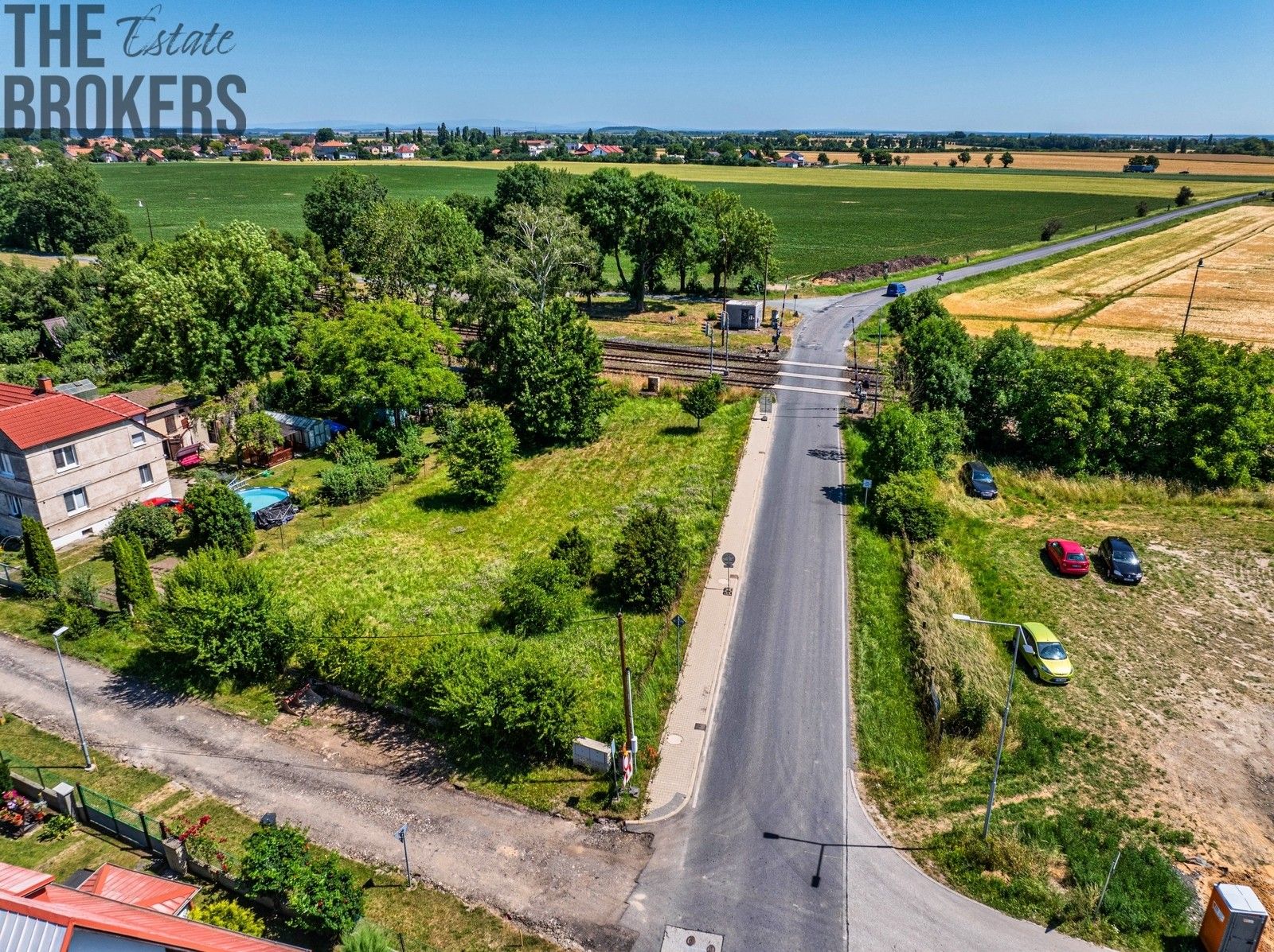 Pozemky pro bydlení, Dvory, 1 m²