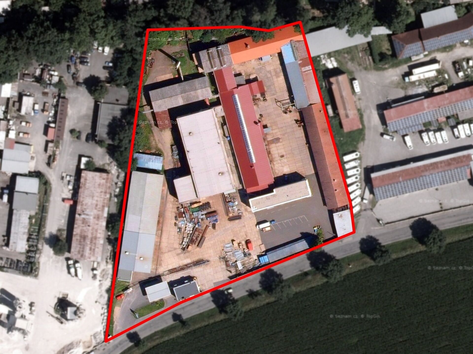 Výrobní prostory, Na Červeném Hrádku, Sedlčany, 5 000 m²