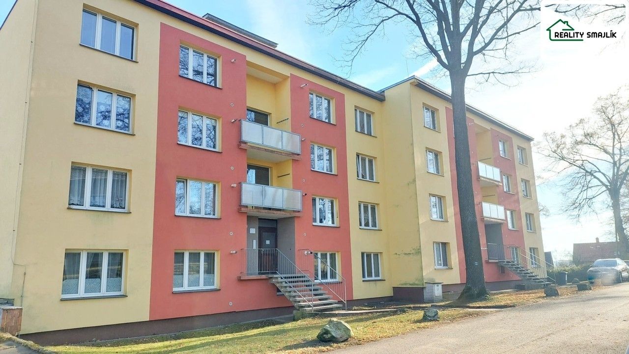 1+1, Zahradní, Plesná, 35 m²
