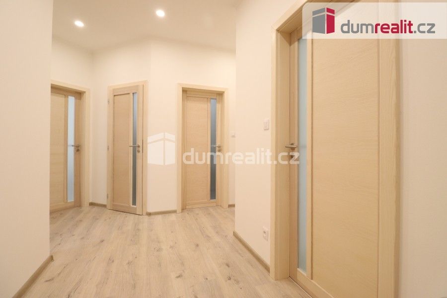 Prodej byt 3+kk - nábřeží Jana Palacha, Karlovy Vary, 90 m²