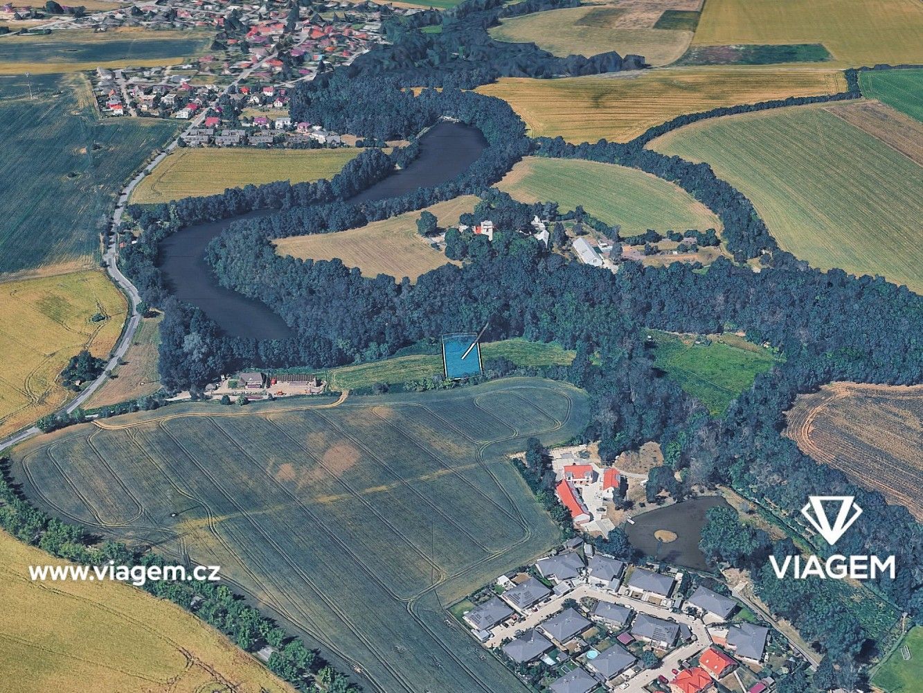 Zemědělský pozemek, 1 032 m²