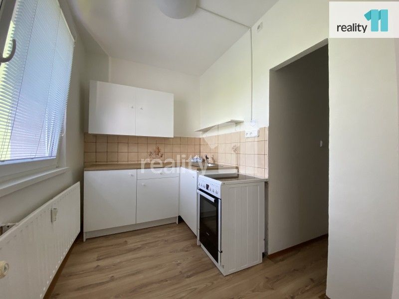 Pronájem byt 2+kk - Roháče z Dubé, Česká Lípa, 42 m²