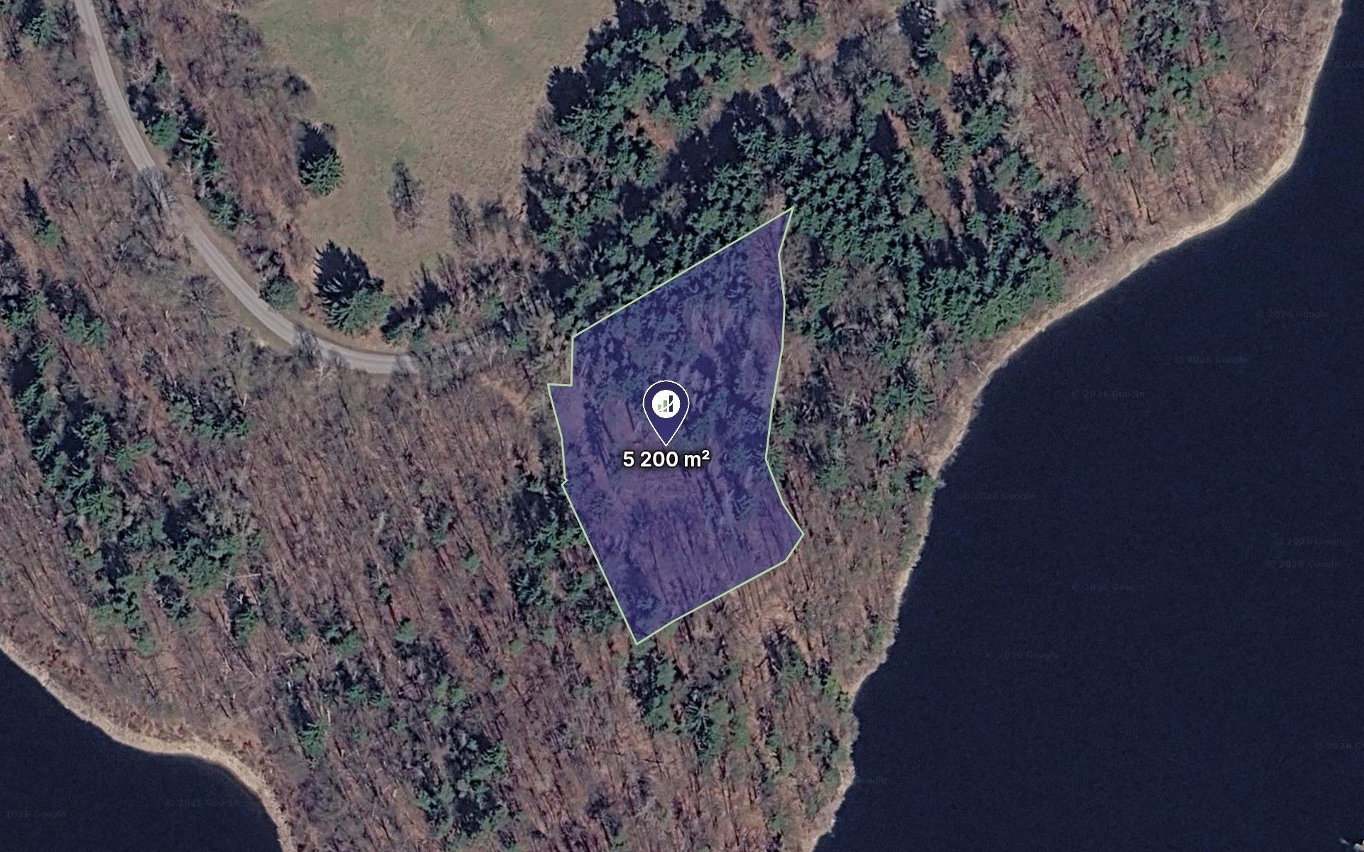Louka, 5 200 m²