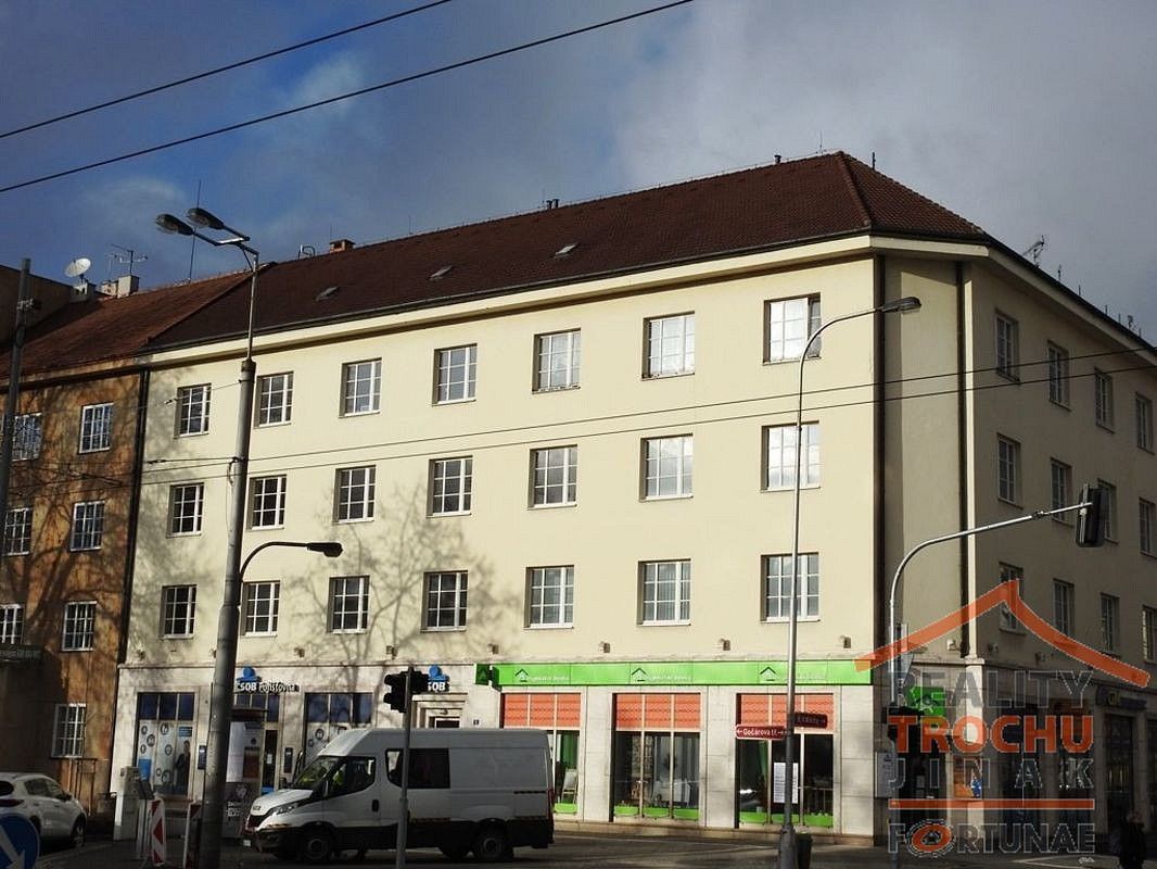 Kanceláře, Hradec Králové, Královéhradecký kraj, 1 m² - 1