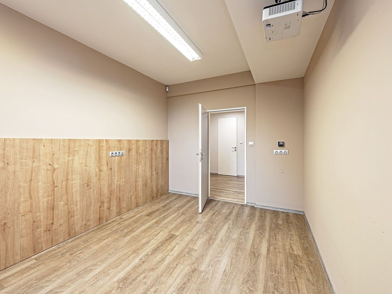 Kancelář · 130 m² · V sadech, Praha 6 - Bubeneč - 4