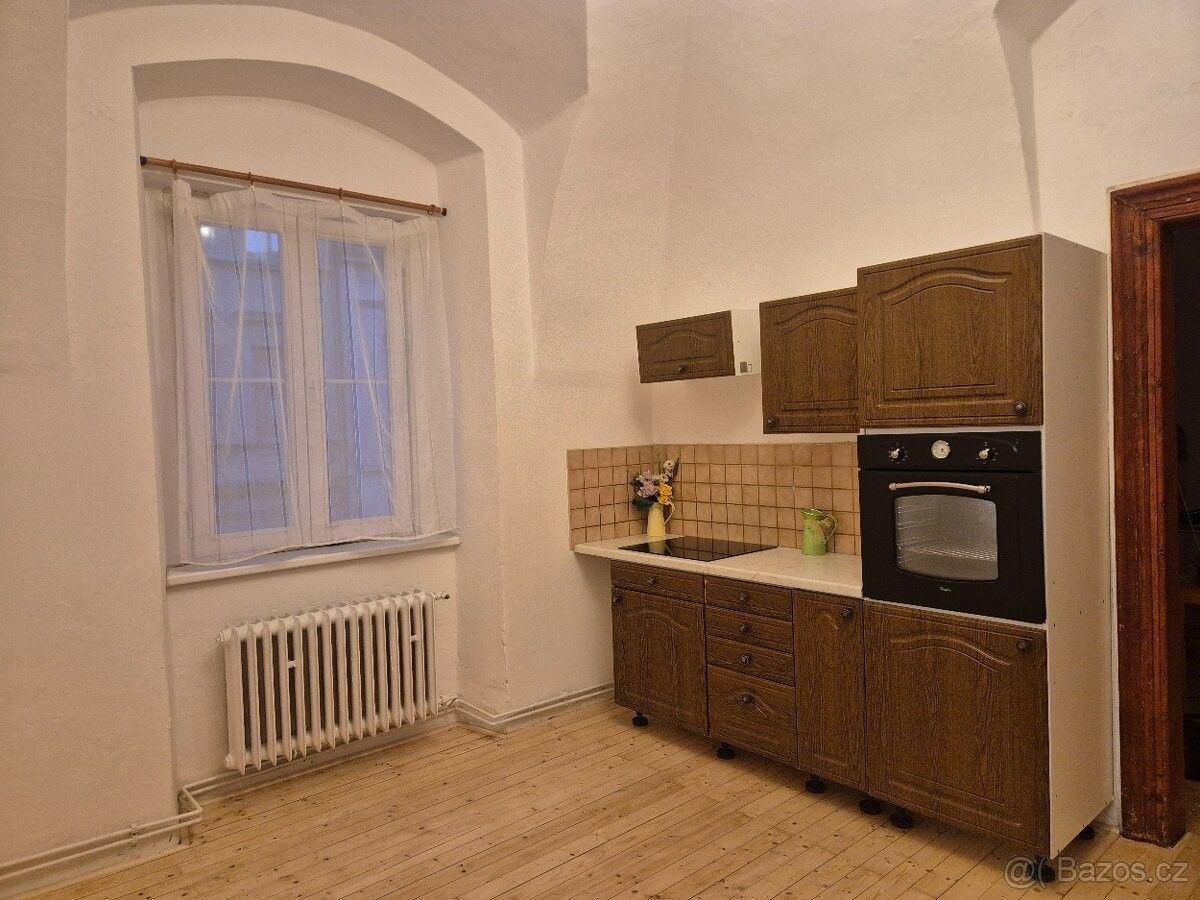 Pronájem byt - Klatovy, 339 01