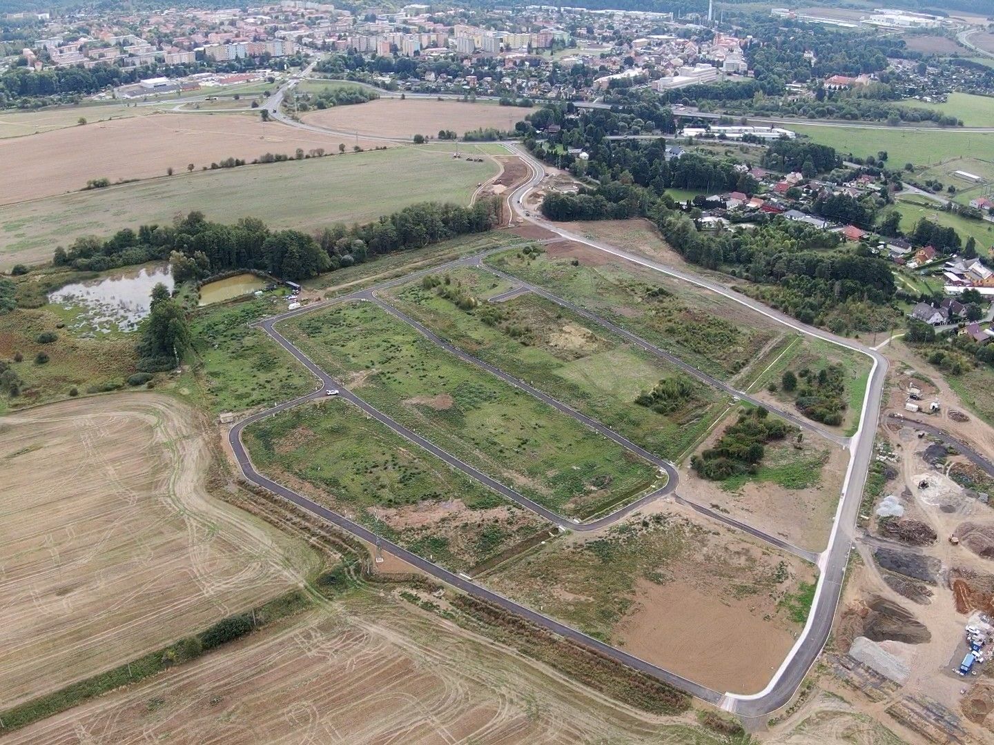Pozemky pro bydlení, Ostrov - Kfely u Ostrova, Karlovarský kraj - 2