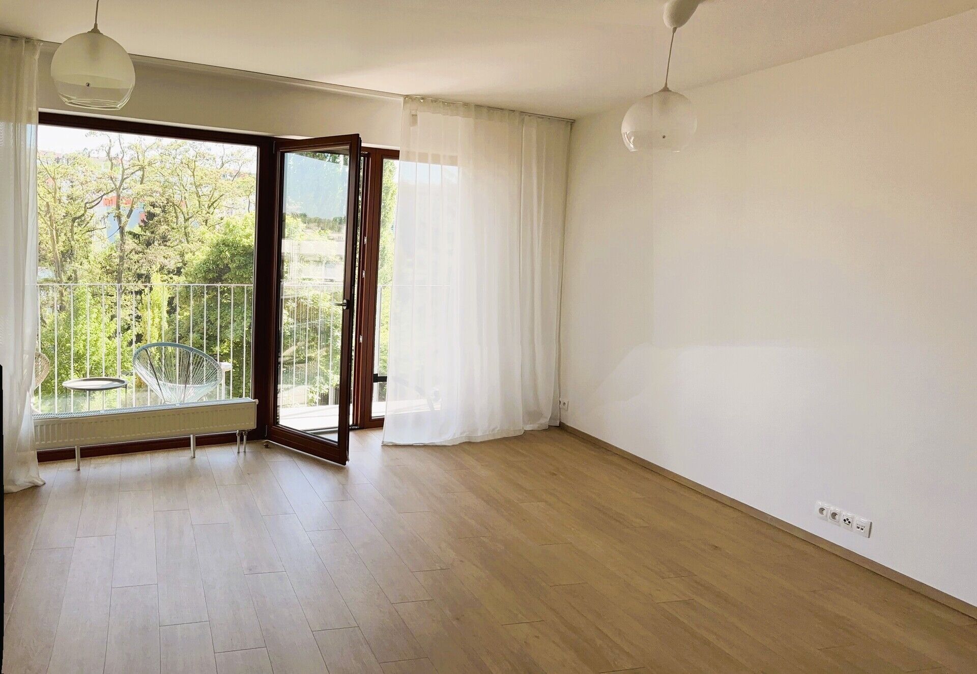 Pronájem byt 1+kk - Praha, 46 m²