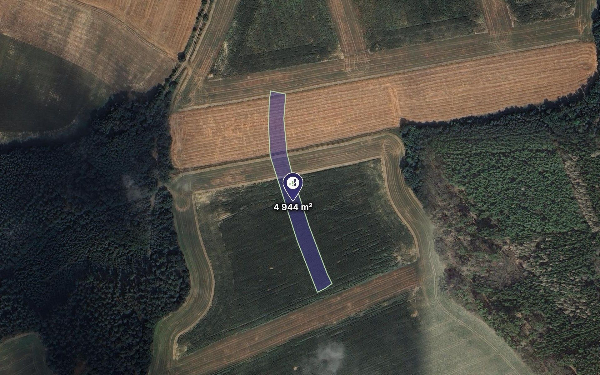 Zemědělský pozemek, 1 648 m²