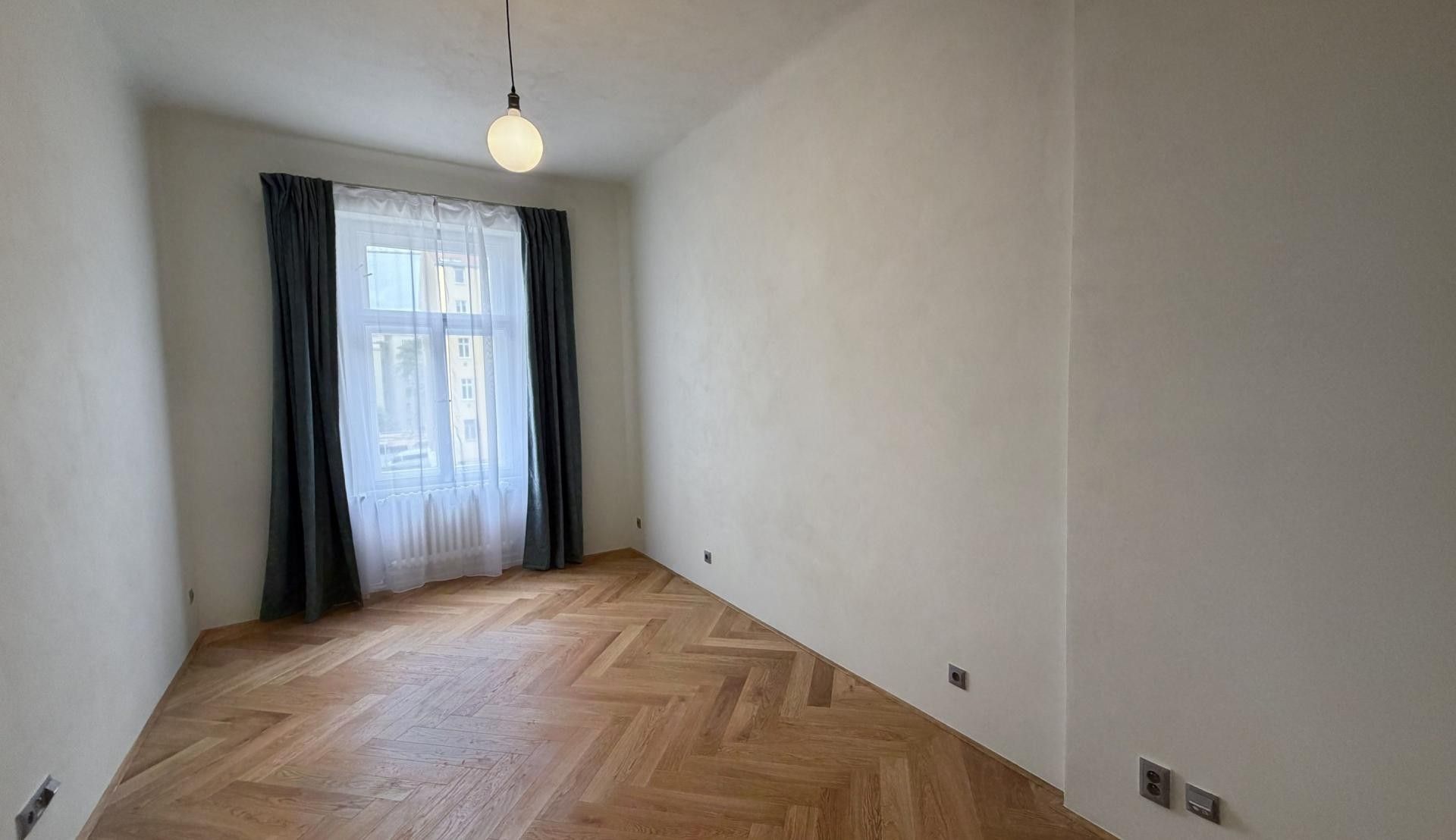 Byt 3+kk · 82 m² · Kotevní, Praha - 4