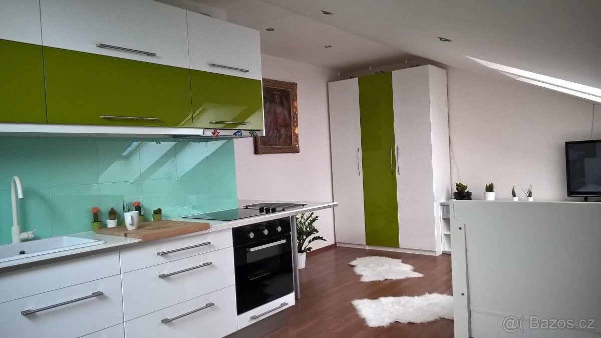 Byty, Praha, 190 11