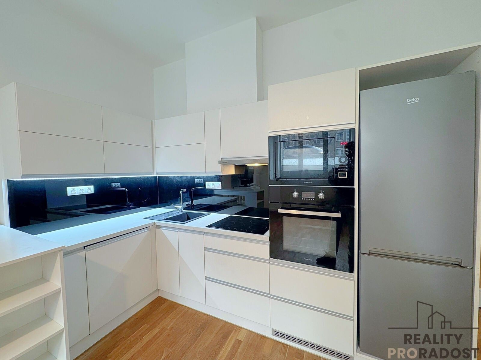 2+kk, Nikoly Tesly 1094, Praha Dejvice, 64 m² - 2